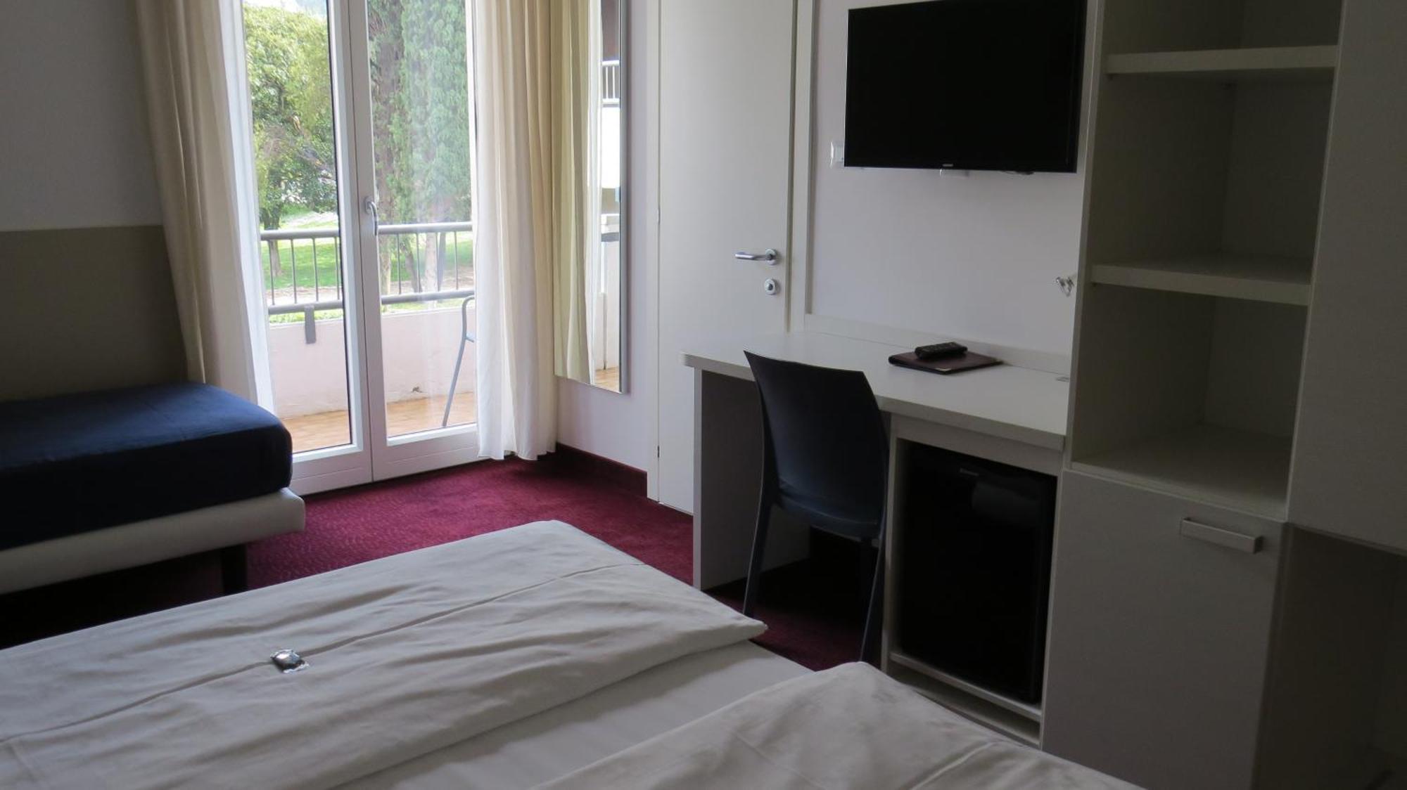 Hotel Villa Claudia Torbole Sul Garda Camera foto